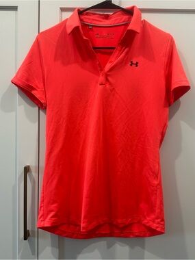 Under Armour Women’s Short Sleeve Polo in Coral